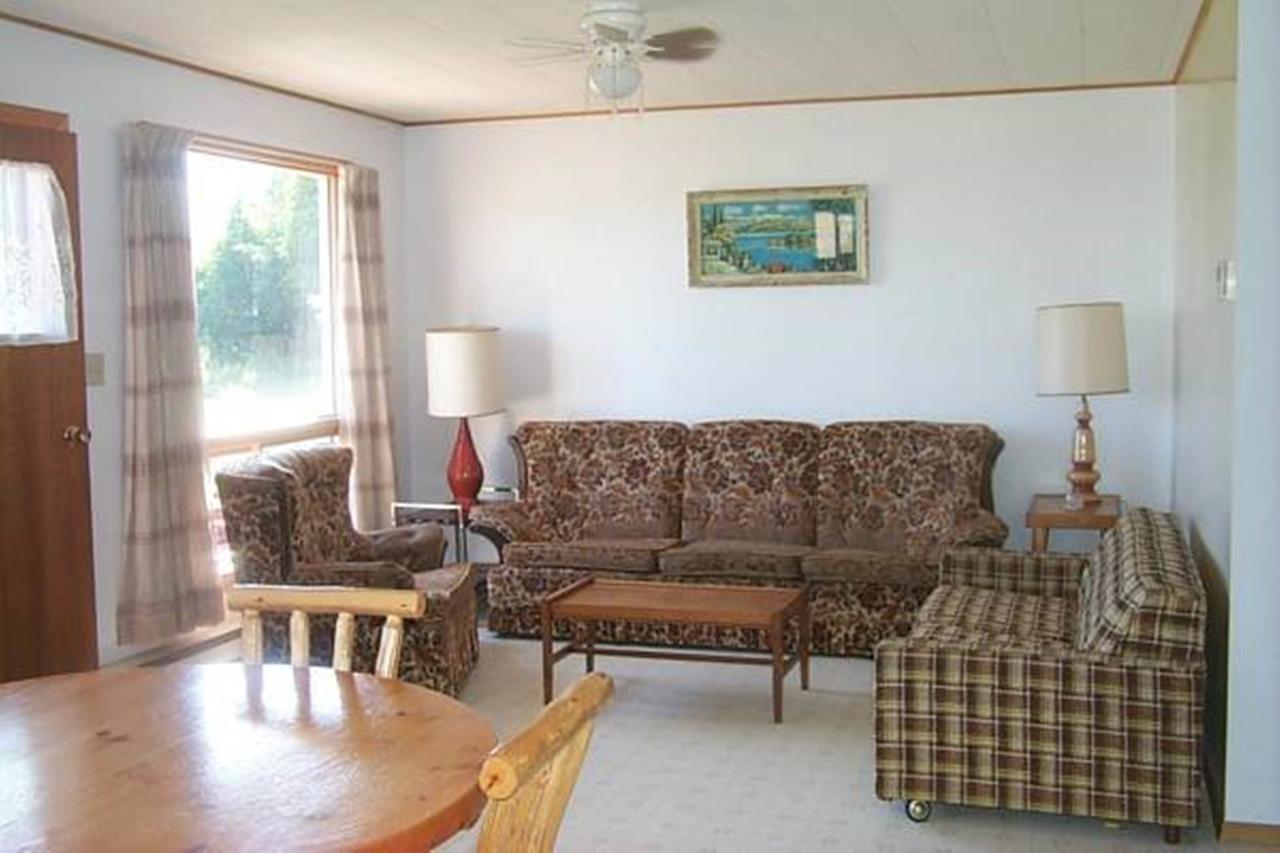 Wee Point Resort Manitowaning Habitación foto